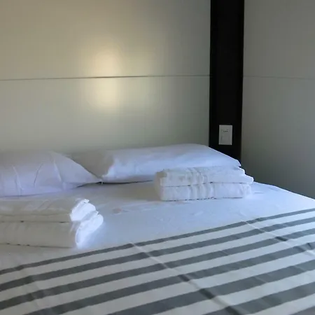 House Boat Luxury Botel Cagliari